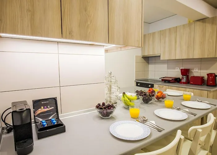 Apartamento Rhodes Center *