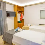 Rhodes Center Apartment