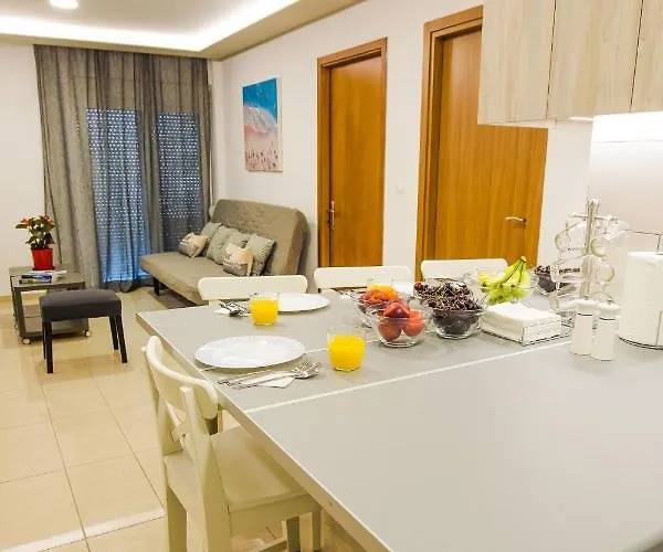 Rhodes Center 아파트